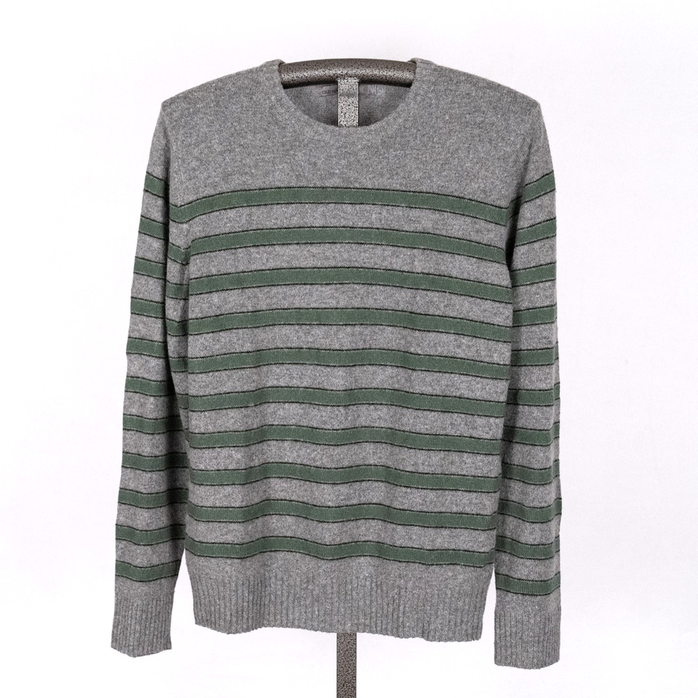 Old Navy Men's Wool-Angora Blend Pullover Sweater LARGE Classic Preppy Casual
